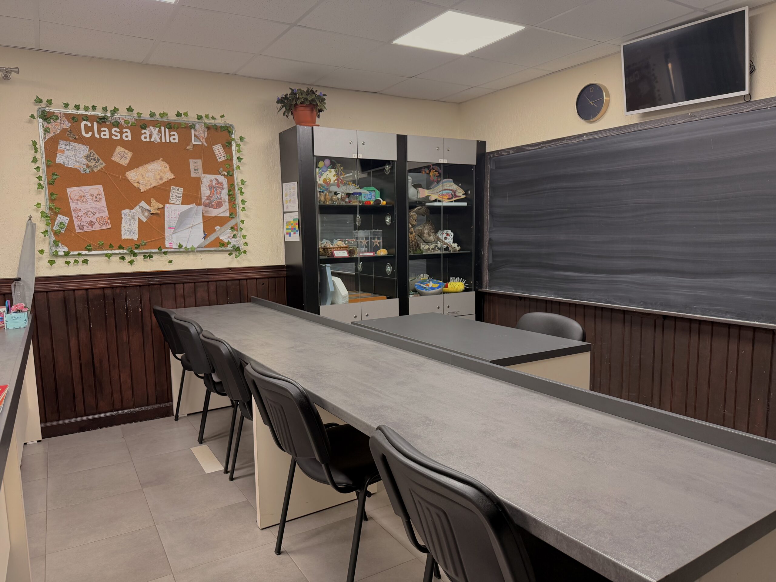 Laborator de biologie