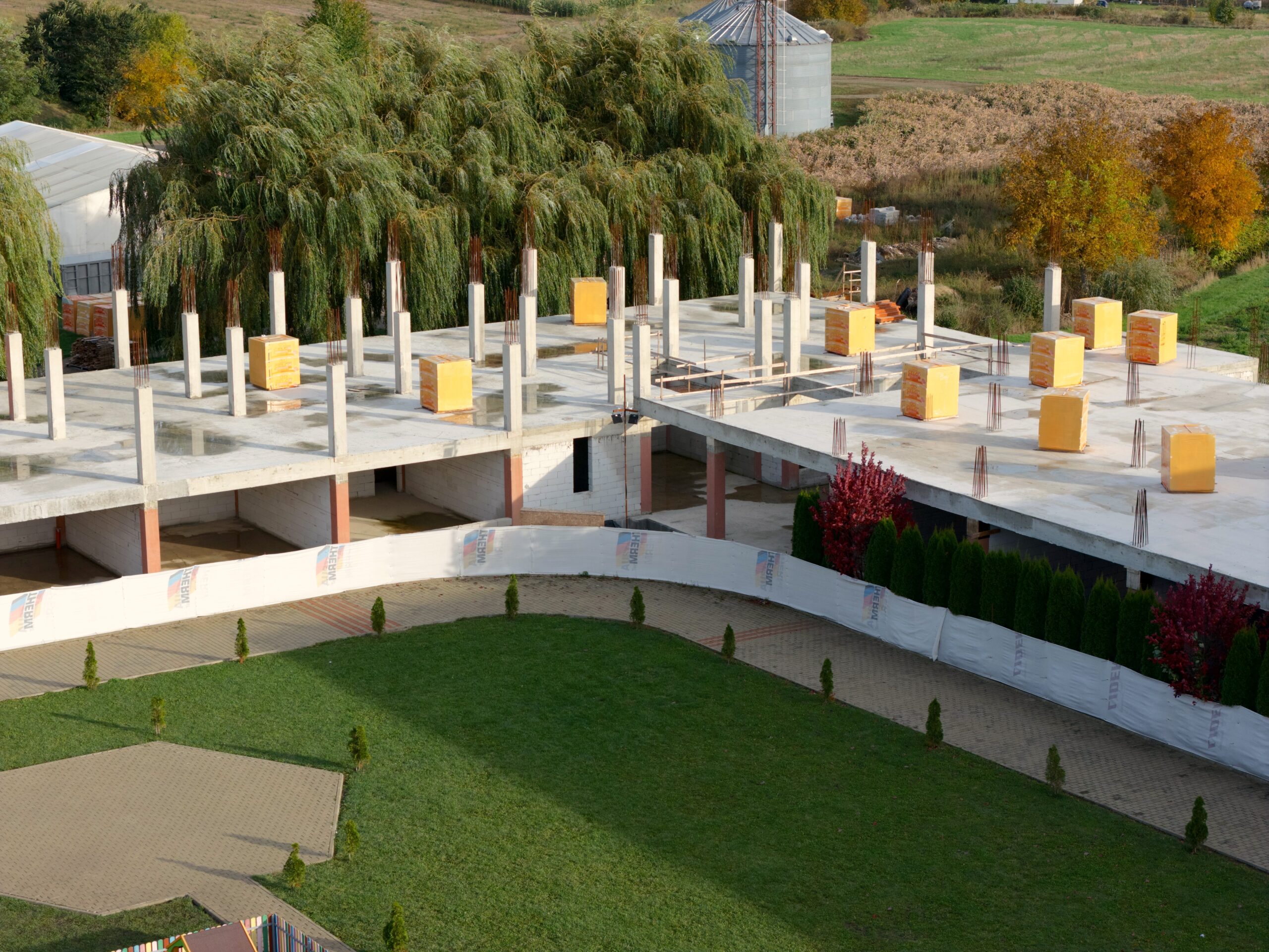 Corp E - în construcție